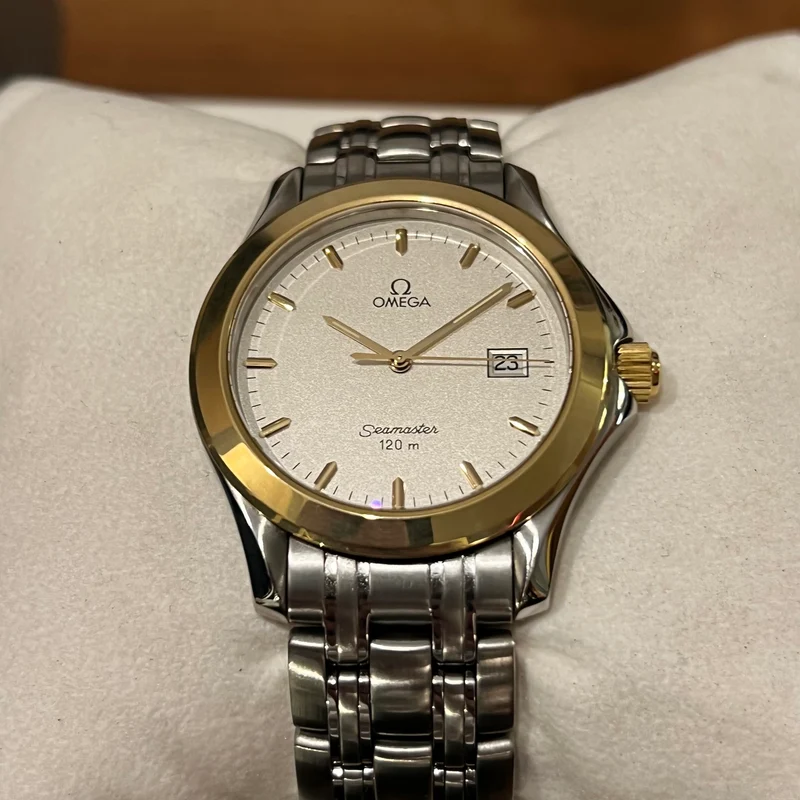 Omega Seamaster Vintage Lunette en or jaune Ensemble complet 2411.31.00