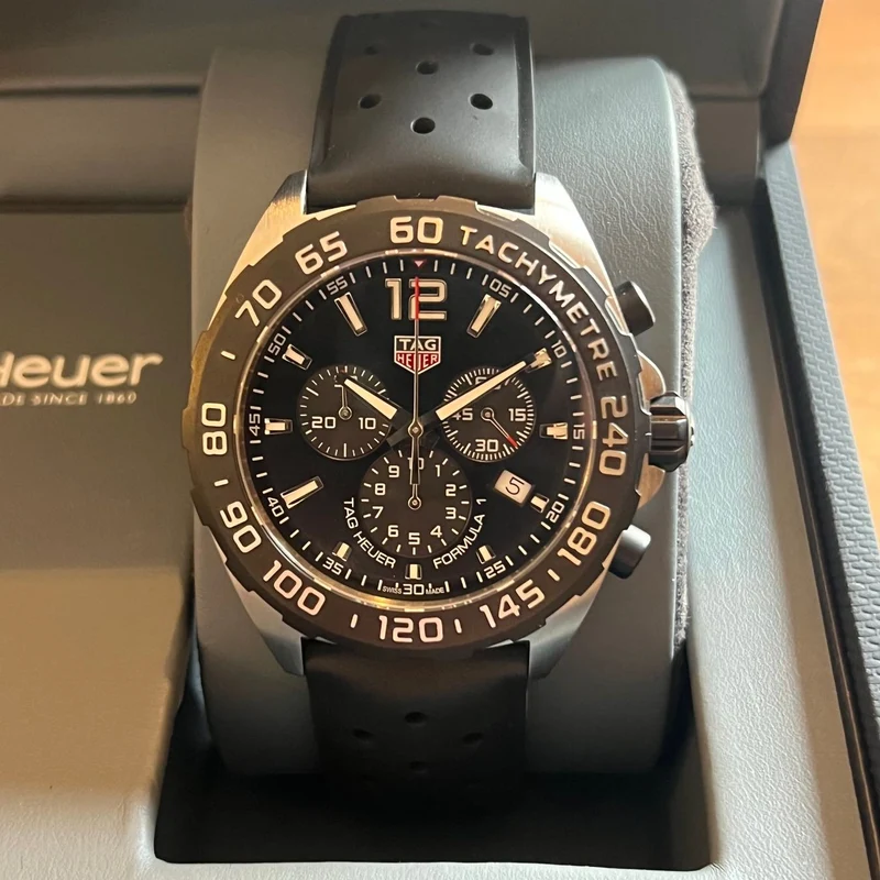 Coffret complet de montres Tag Heuer Formula 1 CAZ1010