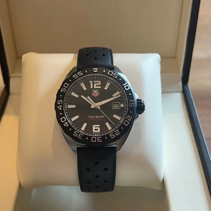 Coffret complet de montres Tag Heuer Formula 1 WAZ1110.FT8023