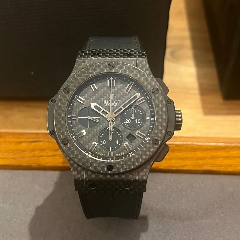 Hublot Big Bang Carbone Ensemble Complet 301.QX.1740.GR