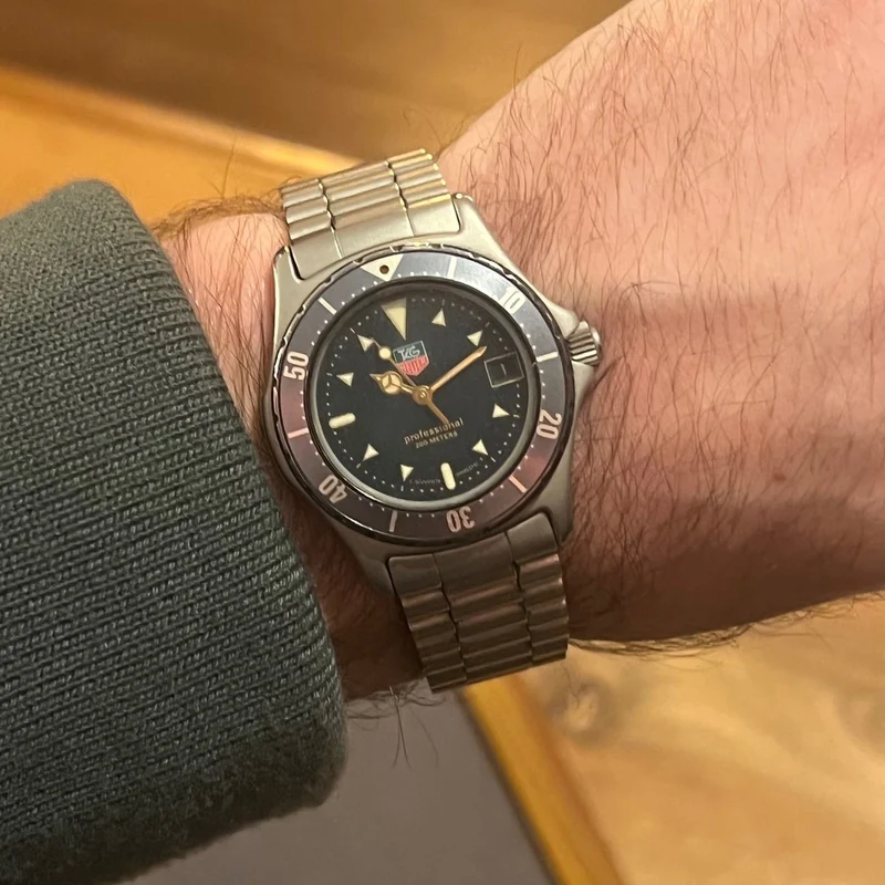 Tag Heuer Professionnel 2000 Quartz 972.613