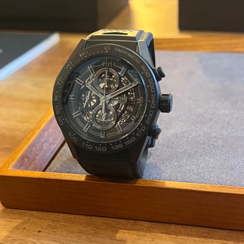 Coffret complet TAG Heuer Carrera Calibre Heuer 01 CAR2A91.BH0742