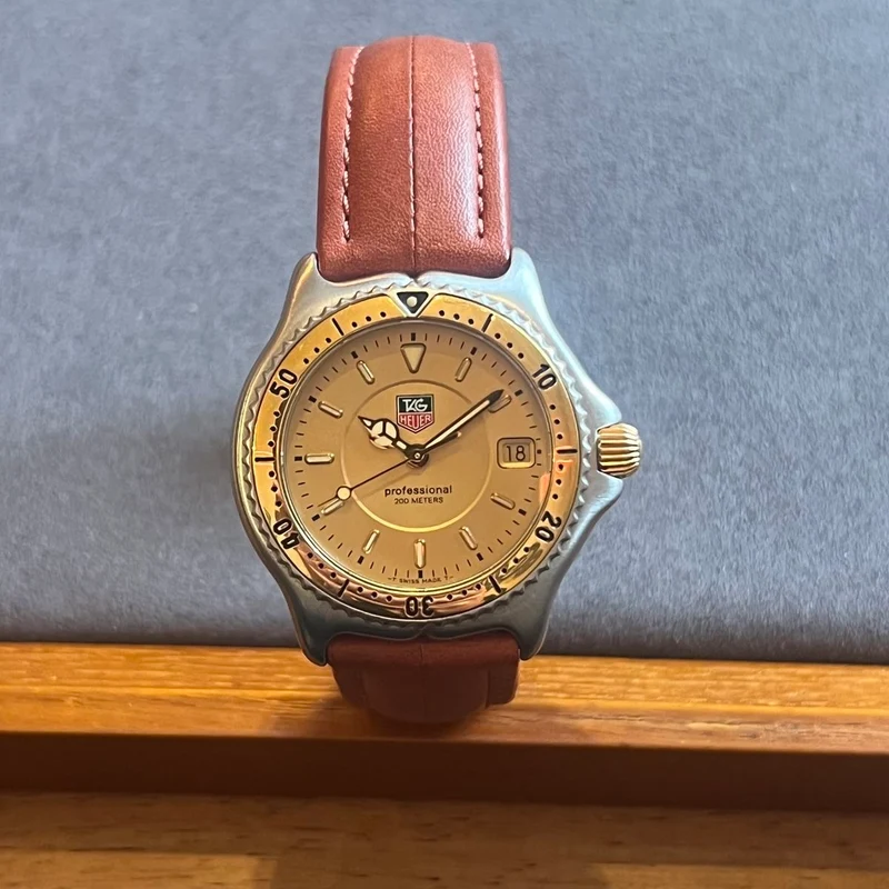 Montre à quartz Tag Heuer Professional 200M WI1251-K0