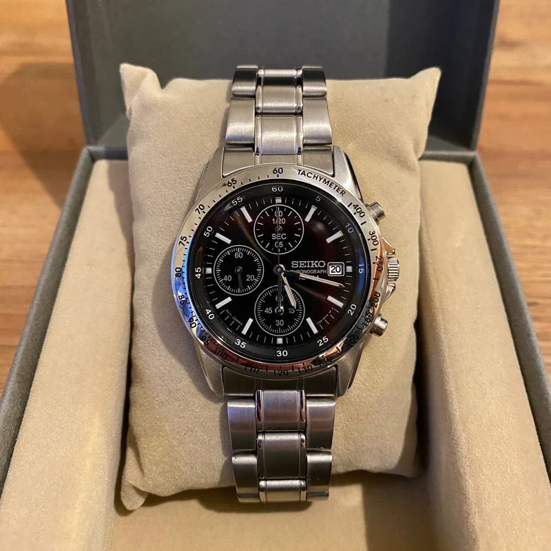 Seiko Chronographe complet 39 mm 7T92-0DW0