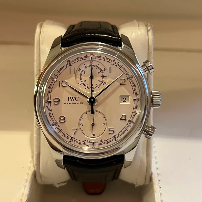 IWC Montre Portugaise Chrono 42 mm, neuve, ensemble complet, IW390403