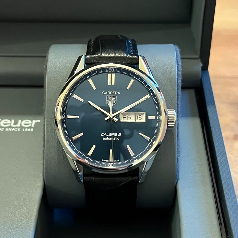 Coffret complet Tag Heuer Carrera Cal 5 2021 WAR201E.BA0723