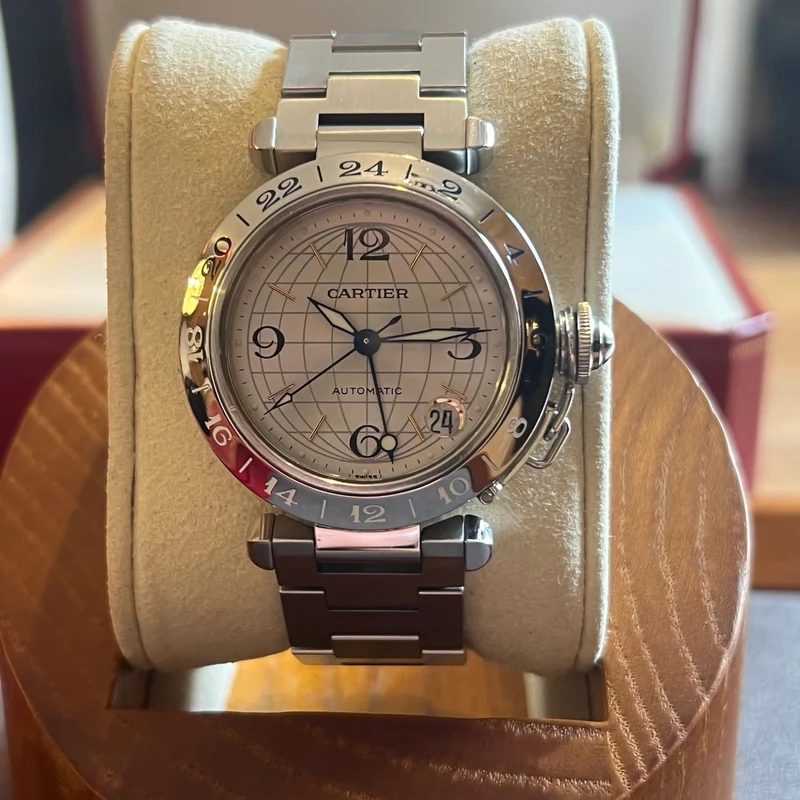 Coffret complet Cartier Pasha C GMT W31029M7