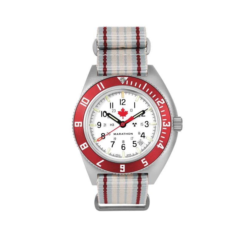Montre Marathon 41 mm Arctic ADANAC Steel Navigator avec date automatique (SSNAV-D AUTO) - Canada