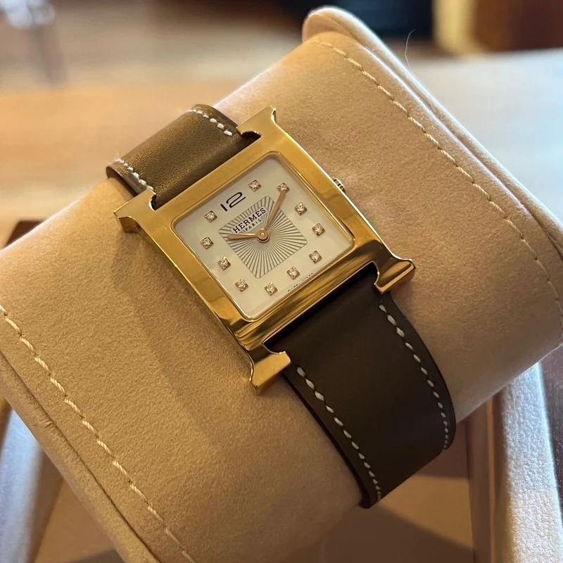 Hermès Montre H Shell & Diamonds, ensemble complet, 06-2022, HH1.502