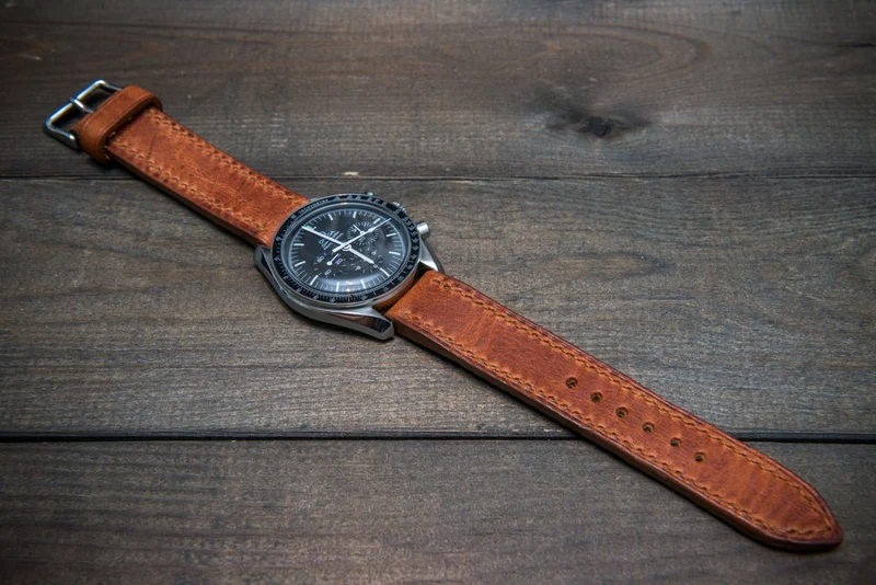 Dublin Cognac Horween Leather watch band. Hand-stitched with french lin. Made to order in Finland.