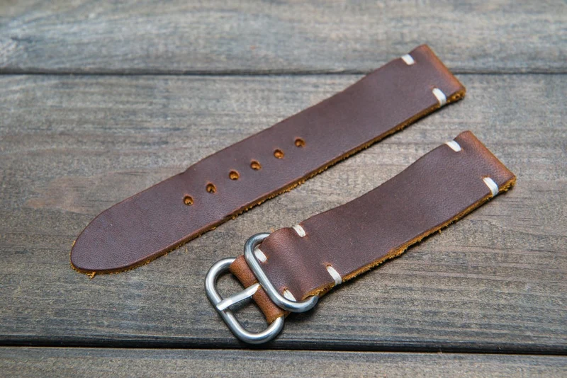 Vintage Vandyke leather watch strap, handmade in Finland - 16mm, 17 mm, 18mm, 19mm, 20mm, 21 mm, 22mm, 23 mm, 24mm.