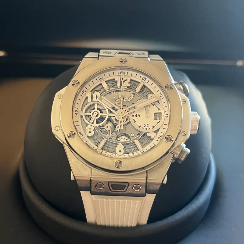 Coffret complet Hublot Big Bang Unico Titanium White 441.NE.2011.RW