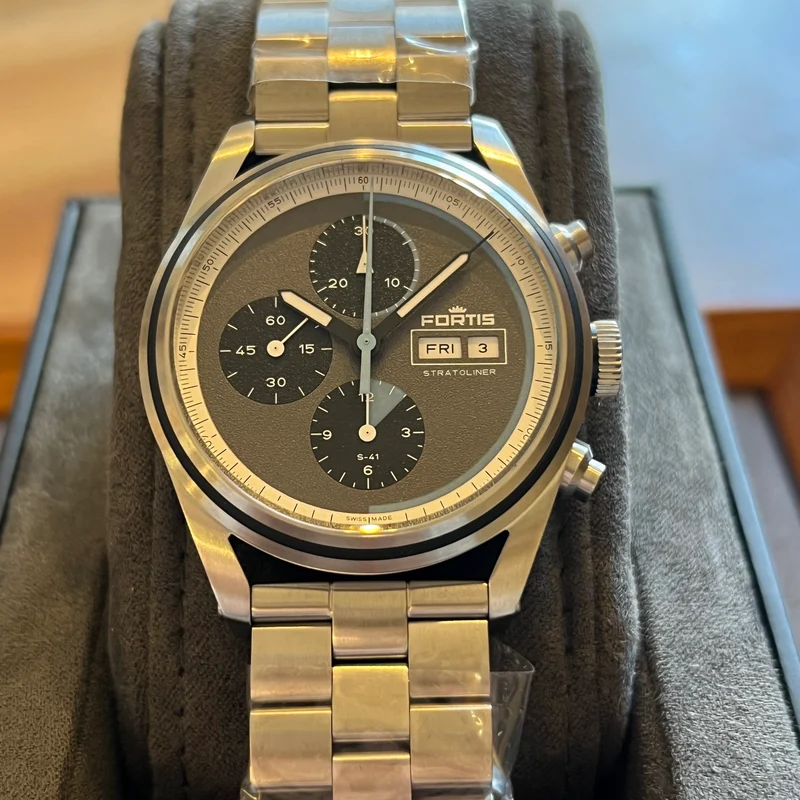 Fortis Montre chronographe automatique S-41 Cosmic Grey, ensemble complet F2340008