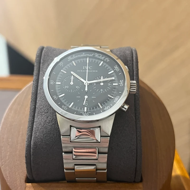IWC Montre chronographe à quartz GST, ensemble complet IW372702