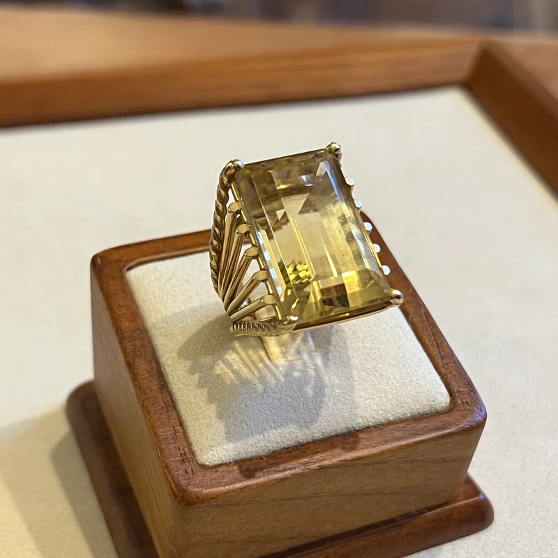 Bague Citrine Or Jaune 22.7g