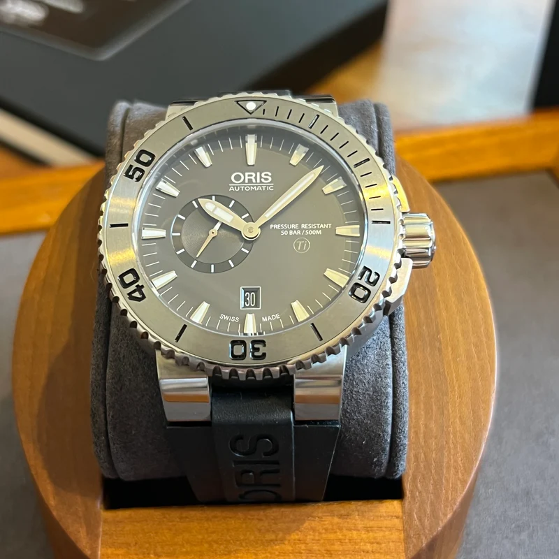 Oris Aquis Titanium Small Second Full Set 01.743.7664.7253-07.8.26.75PEB