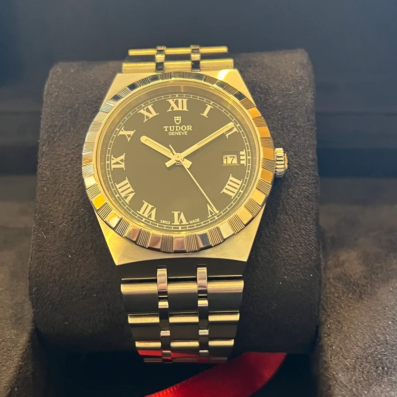 Tudor Royal Automatic Cadran Noir 2023 Ensemble Complet 28500