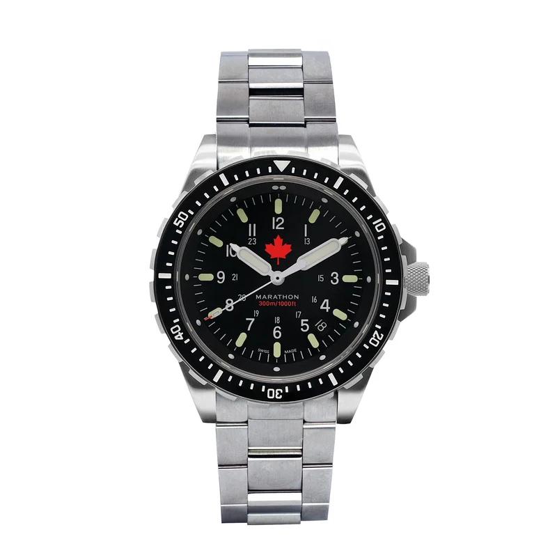 Montre Marathon 46 mm en érable rouge, modèle Jumbo Diver's Quartz (JSAR), bracelet en acier inoxydable