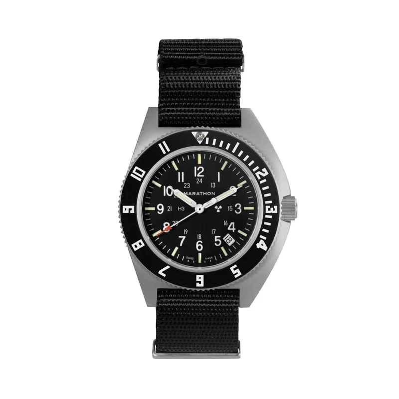 Montre Marathon 41 mm en acier avec date (SSNAV-D) sur bracelet en nylon DEFSTAN