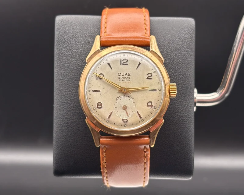 Duke Étanche 15 Rubis – Vintage Antimagnétique