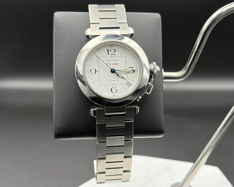 Cartier - Pasha