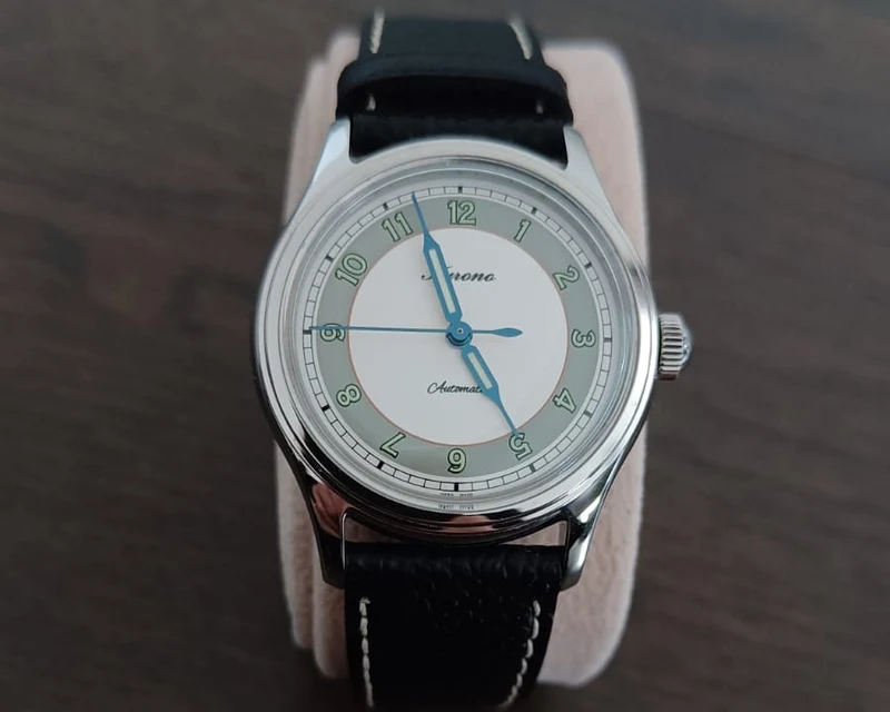 One of the few Kuronos with lume