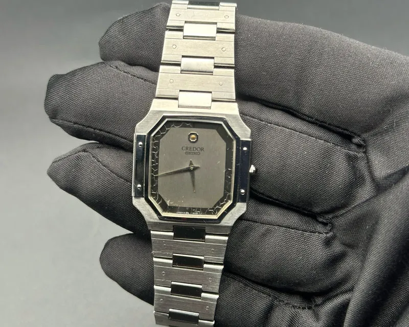 Credor 9300-5050 black layer dial