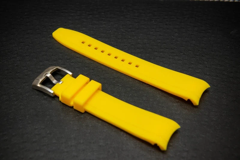 Waterproof watch strap, fluororubber (FKM) watch band, premium quality, for sports, width: 18, 20, 21, 22 mm.