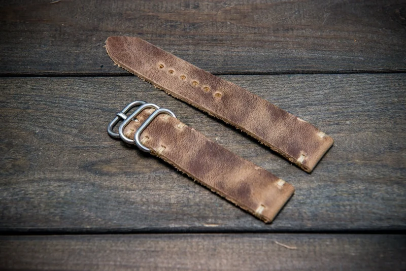 Badalassi vintage beige leather watch strap. Hand-made to order in Finland.