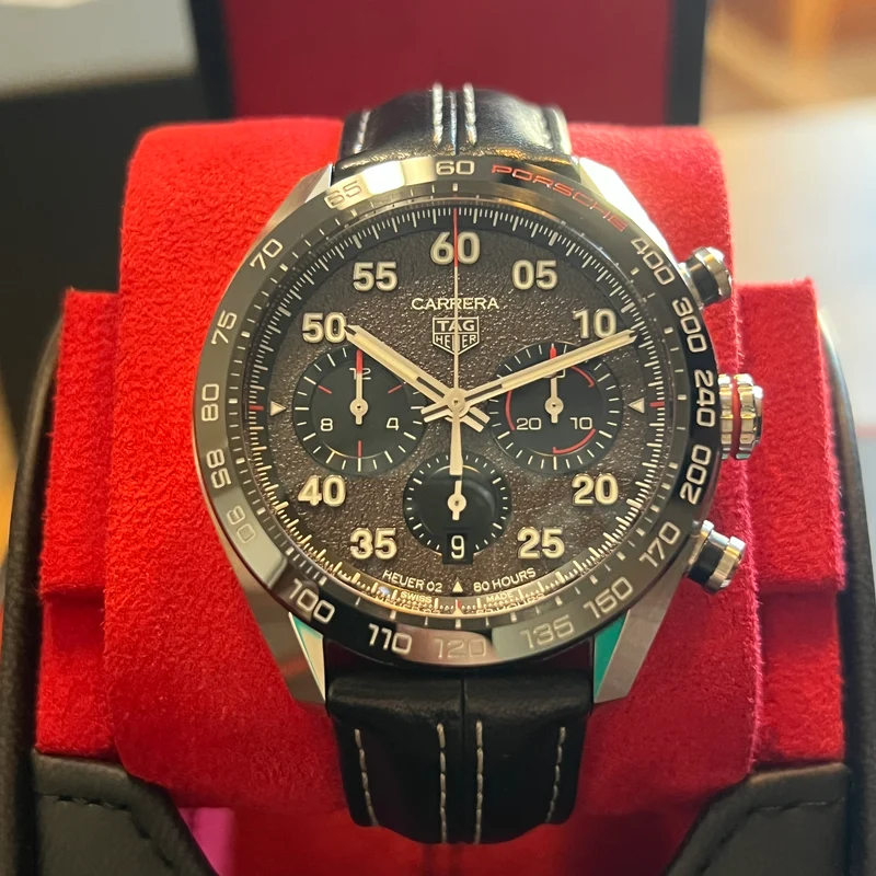 Coffret complet Tag Heuer Carrera Chrono Porsche CBN2A1F.FC6492
