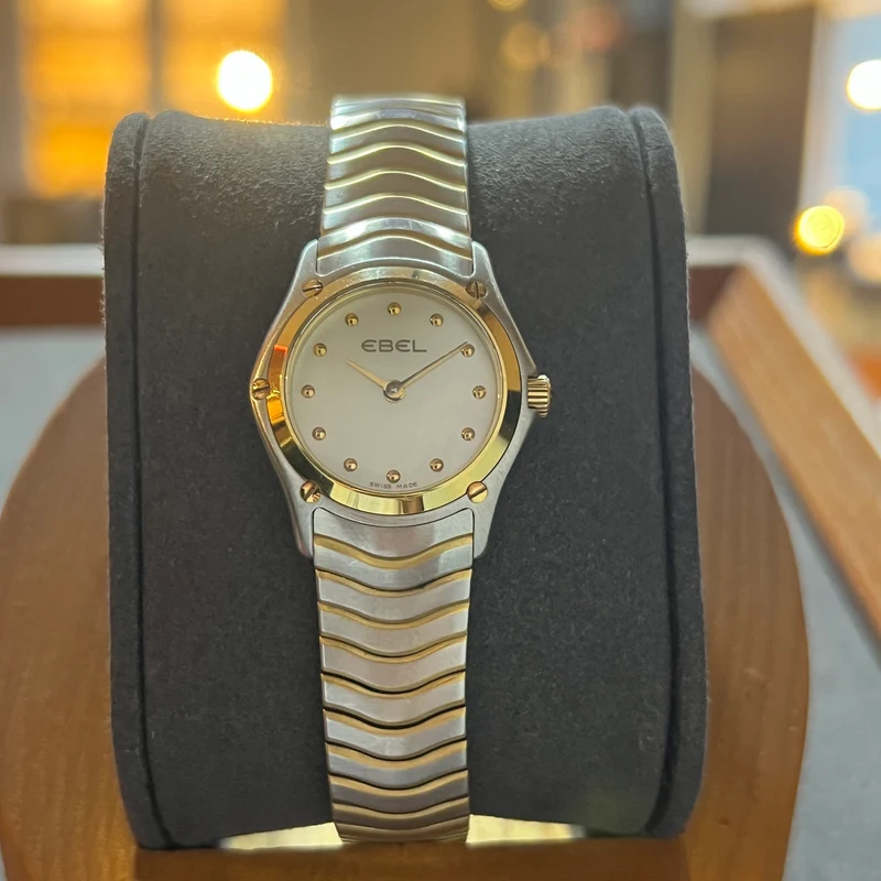 Ebel Classic Sport Wave Quartz Lunette Or E1003F11