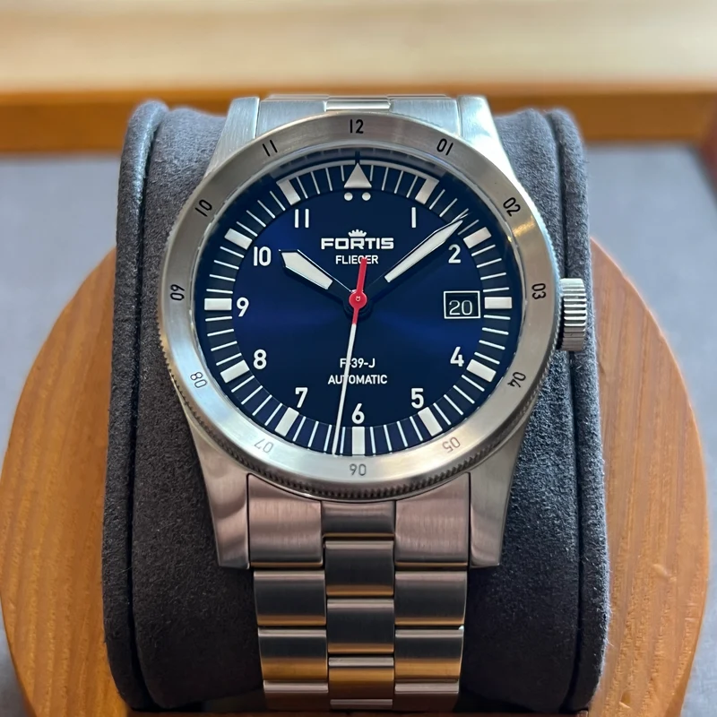 Fortis F-39-J Date automatique F422.0023