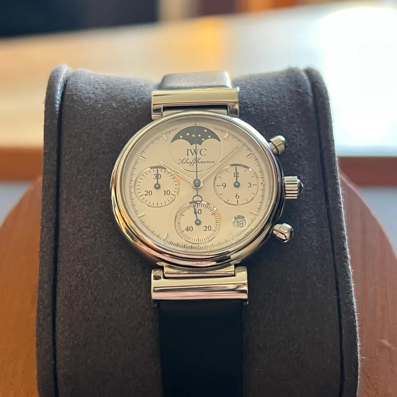 IWC Petite Da Vinci Quartz Moophase IW3736
