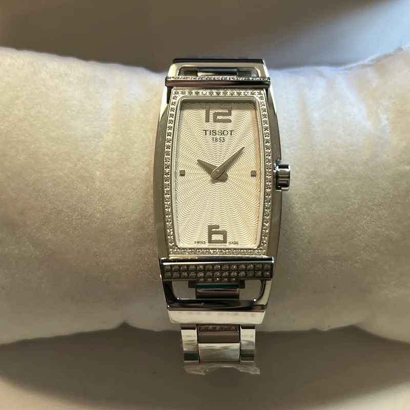Montre Tissot T-Trend sertie de diamants, cadran argenté, ensemble complet T037.309.11.037.01