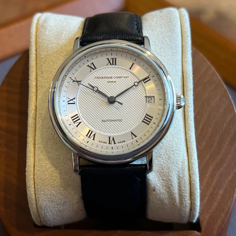 Frédérique Constant Classique Automatique Date FC300/310×35/36
