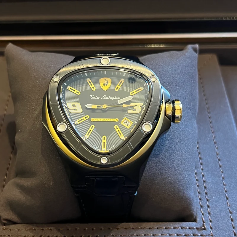 Montre Lamborghini Tonino Spyder 47 mm Q4G182