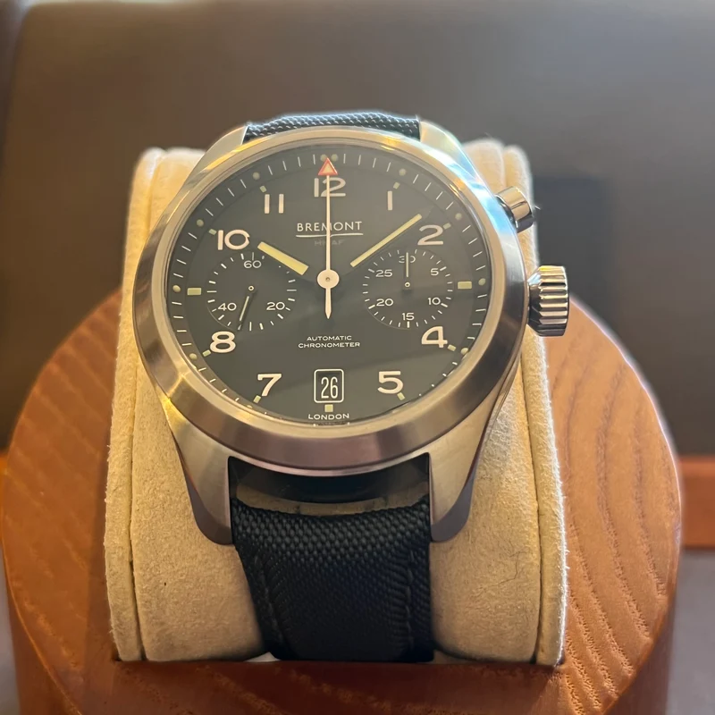 Bremont Chronographe automatique Arrow 07-2022, ensemble complet