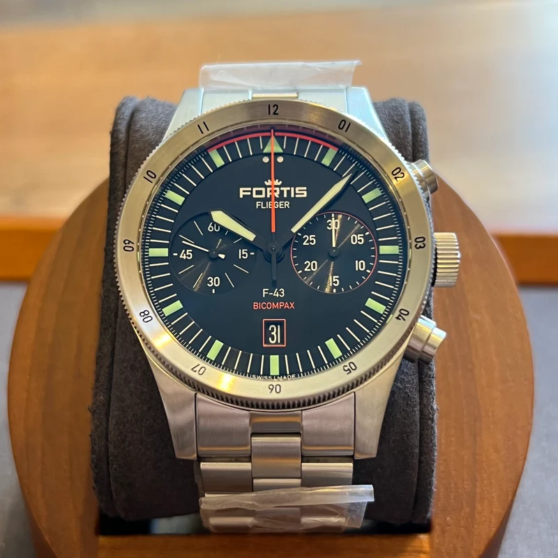 Fortis Avion F-43 Bicompax F424.0004