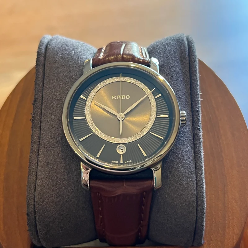 Rado Montre à quartz avec cadran en diamants Diamaster 218.0064.3
