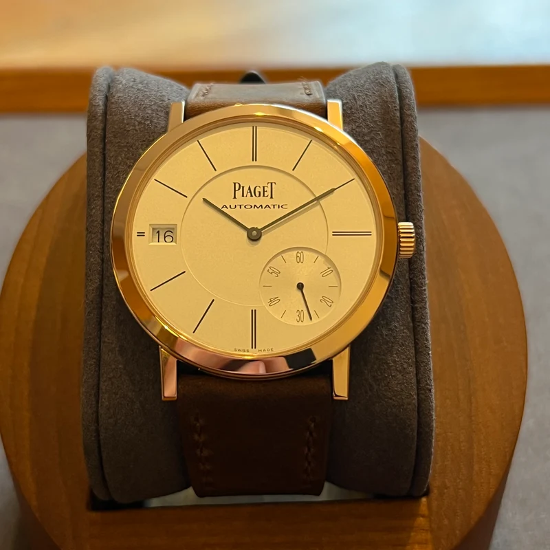 Piaget Altiplano Date Or Rose G0A38131