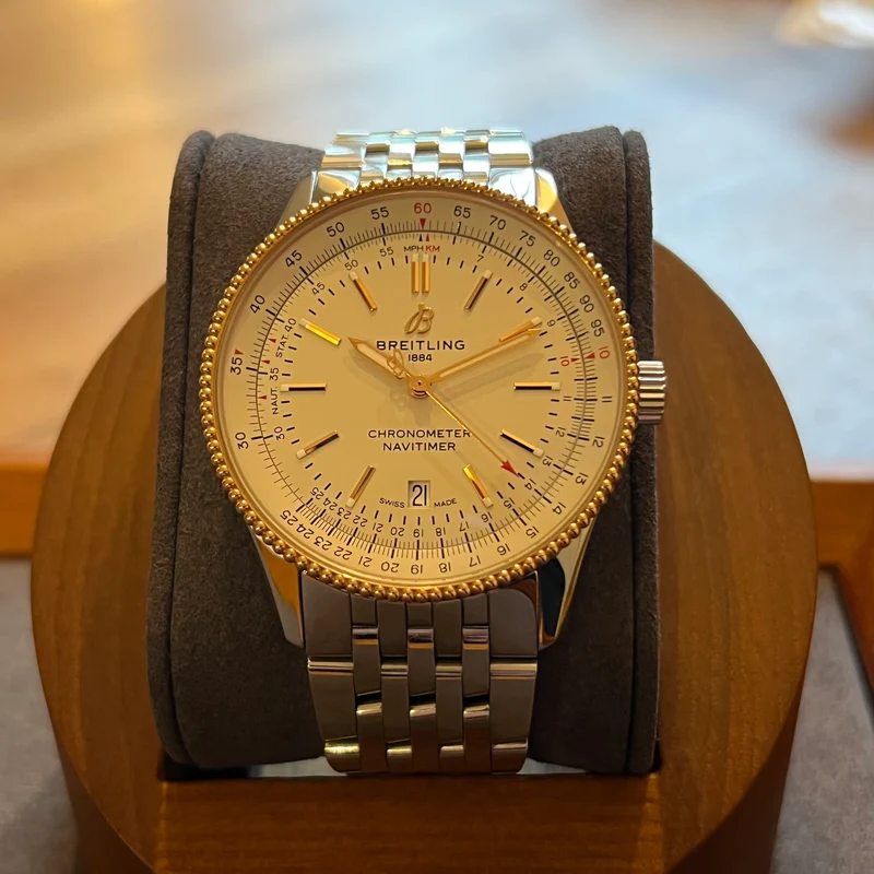 Breitling Navitimer, ensemble complet avec lunette dorée U17326