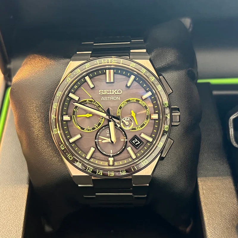 Seiko Astron Titanium 2023 Édition limitée / 1200 Ensemble complet SBXC139