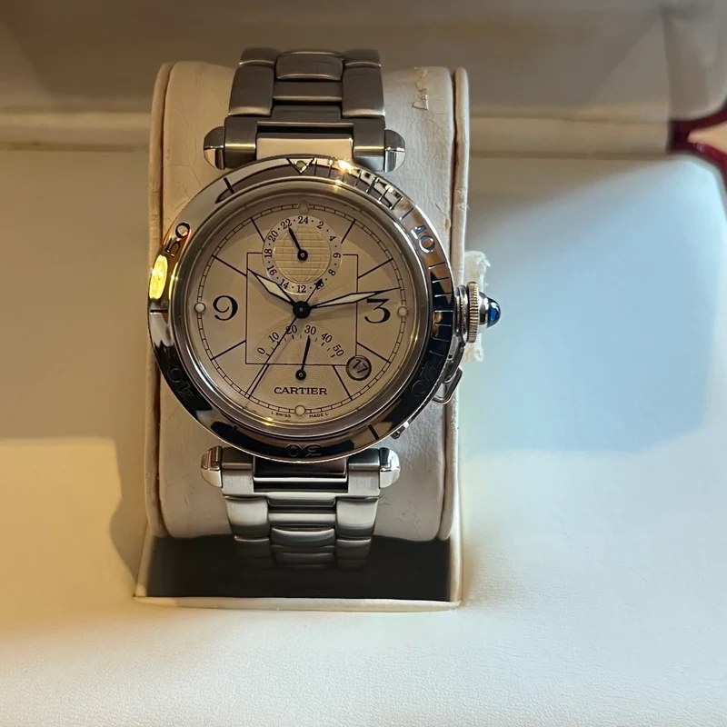 Coffret complet Cartier Pasha GMT Power Reserve W31037H3