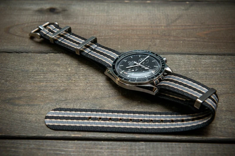 Military Nylon Watch Strap, Army Style Single Pass Watch Band by FinWatchStraps®,watch lugs 20 mm,22 mm.