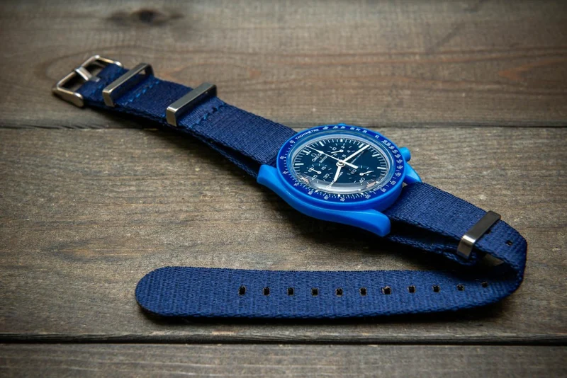 Military Nylon Watch Strap, Army Style Single Pass Watch Band by FinWatchStraps®,watch lugs 20 mm,22 mm.