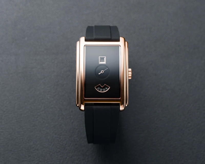 Initiale Sport Heure Sautante (Précommande)