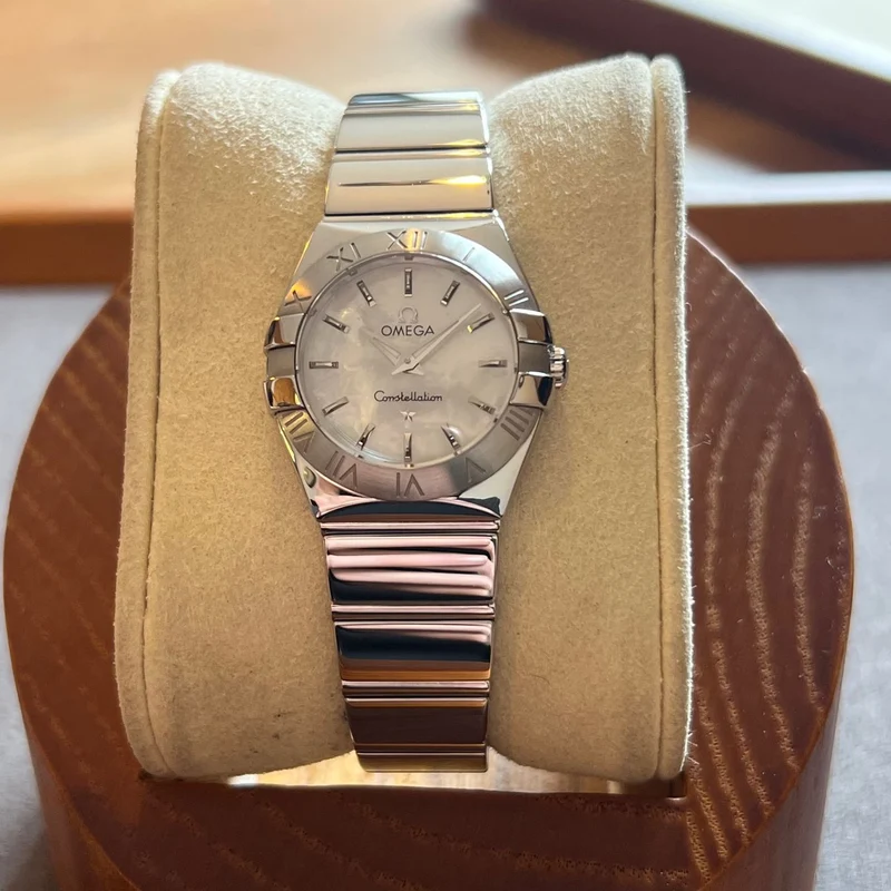 Omega Constellation Nacre 123.10.27.60.05.001