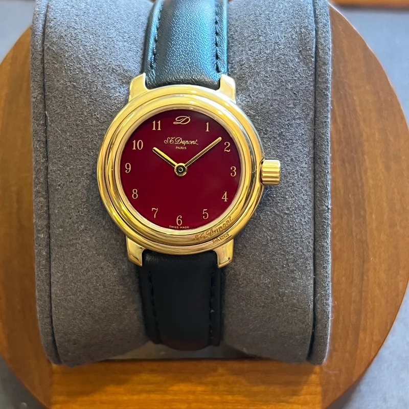 ST Dupont Cadran Rouge Quartz 193