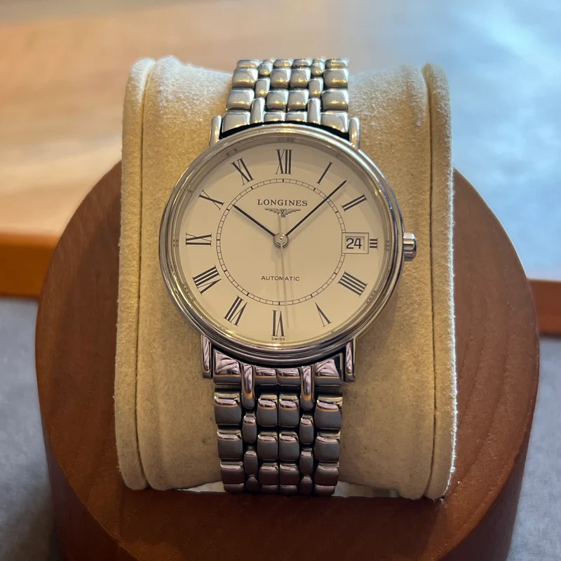 Montre Longines Présence Automatique Date L4.721.4