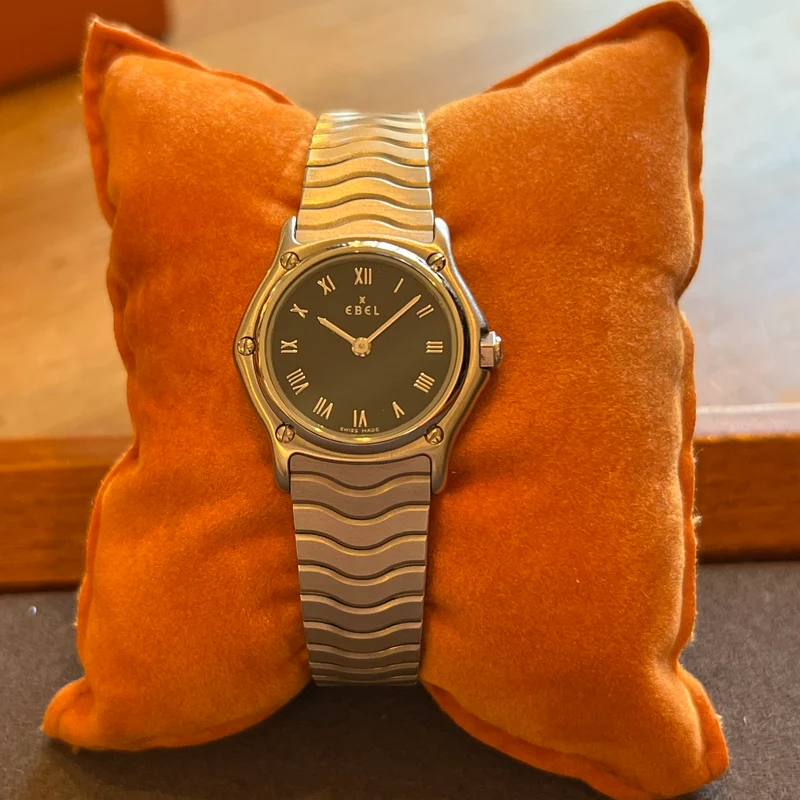 Montre à quartz classique Ebel Wave avec cadran noir E9157111